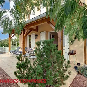 Saint-forgeux-lespinasse, 3 Pièces, 4 Personnes - Fr-1-496-37 Hébergement de vacances Saint-Forgeux-Lespinasse